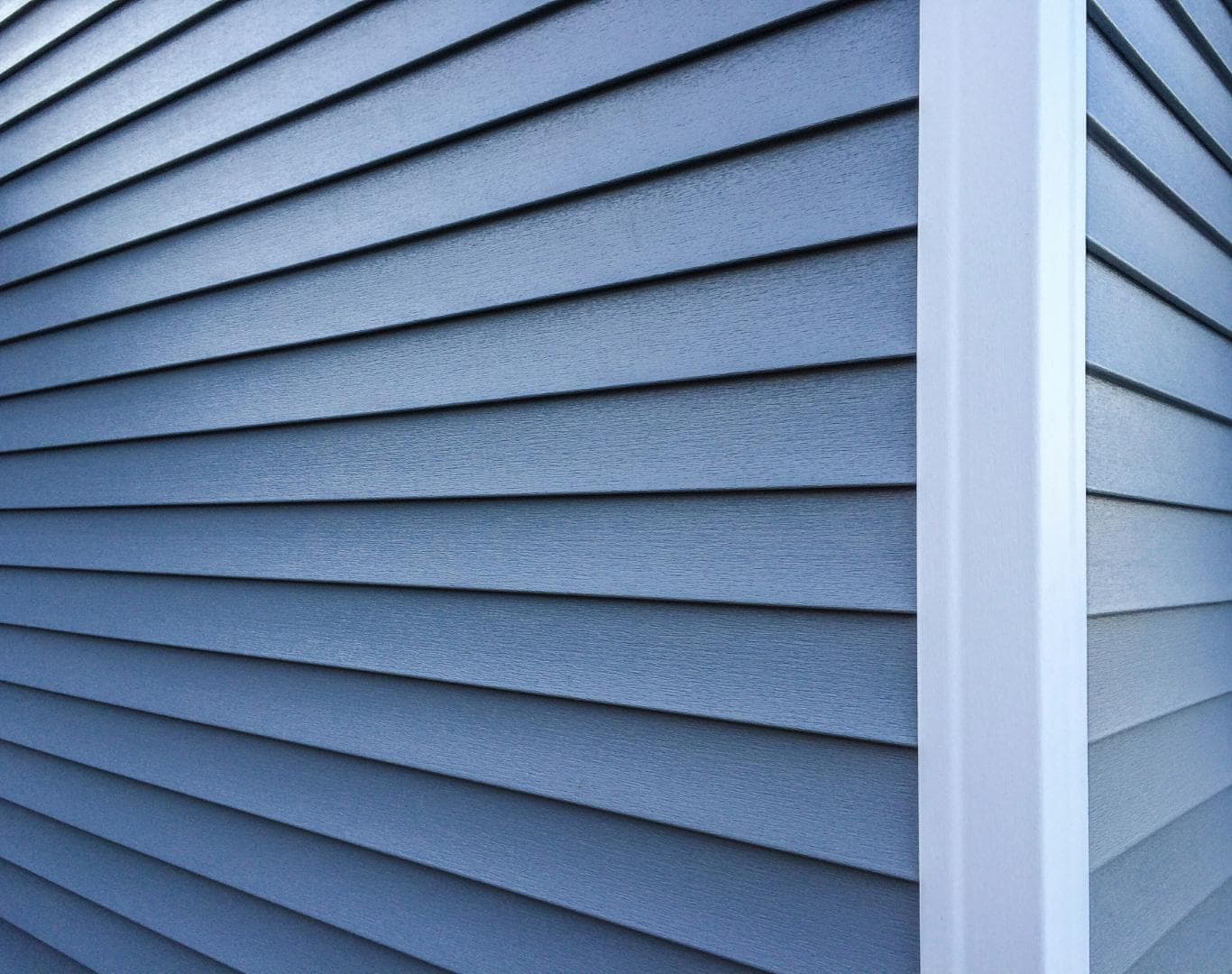 Repaired siding corner in Columbus, Nebraska