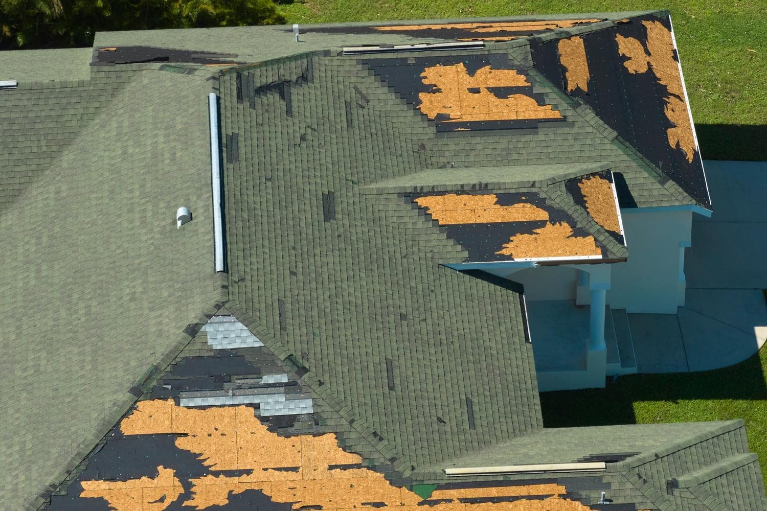 Hail bruise repair on a Grand Island, NE roof